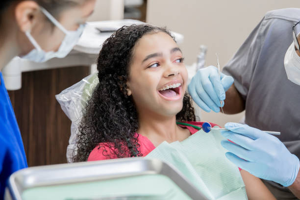 Best Broken or Chipped Tooth Repair in Stanford, KY